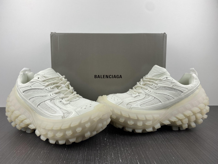 Ba*len*cia*ga track trainer (all white night light ) btt-037