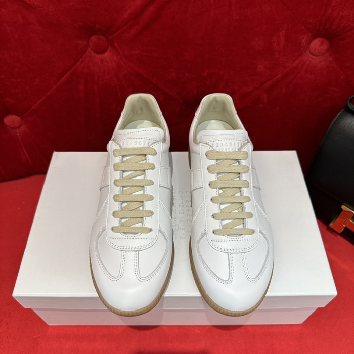 ma*iso*n mar*giela  mama-019