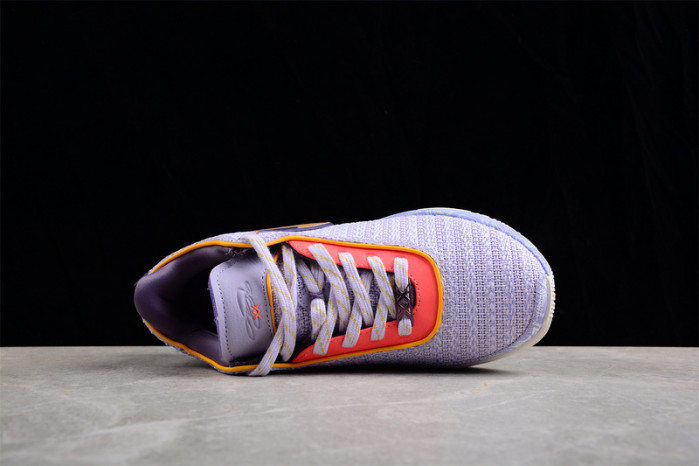 nike lebron dj5423-500