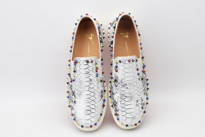 Ch**an louboutin sneakers cl-011